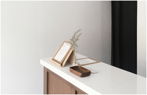 受付・問診票への記入